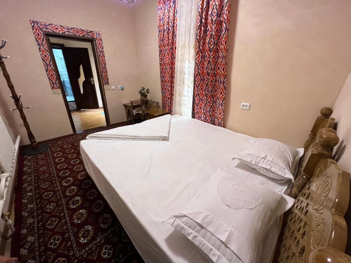 "Navo" Boutique Vandrerhjem Bukhara Eksteriør bilde